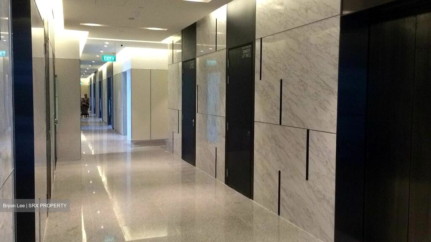 Sbf Center (D1), Office #496895141